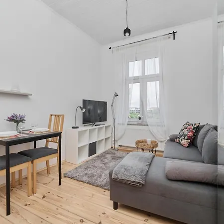Lägenhet Przytulne Studio Apartament Jednosci Narodowej We Wroclawiu By Renters *