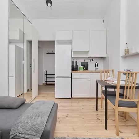 Lägenhet Przytulne Studio Apartament Jednosci Narodowej We Wroclawiu By Renters